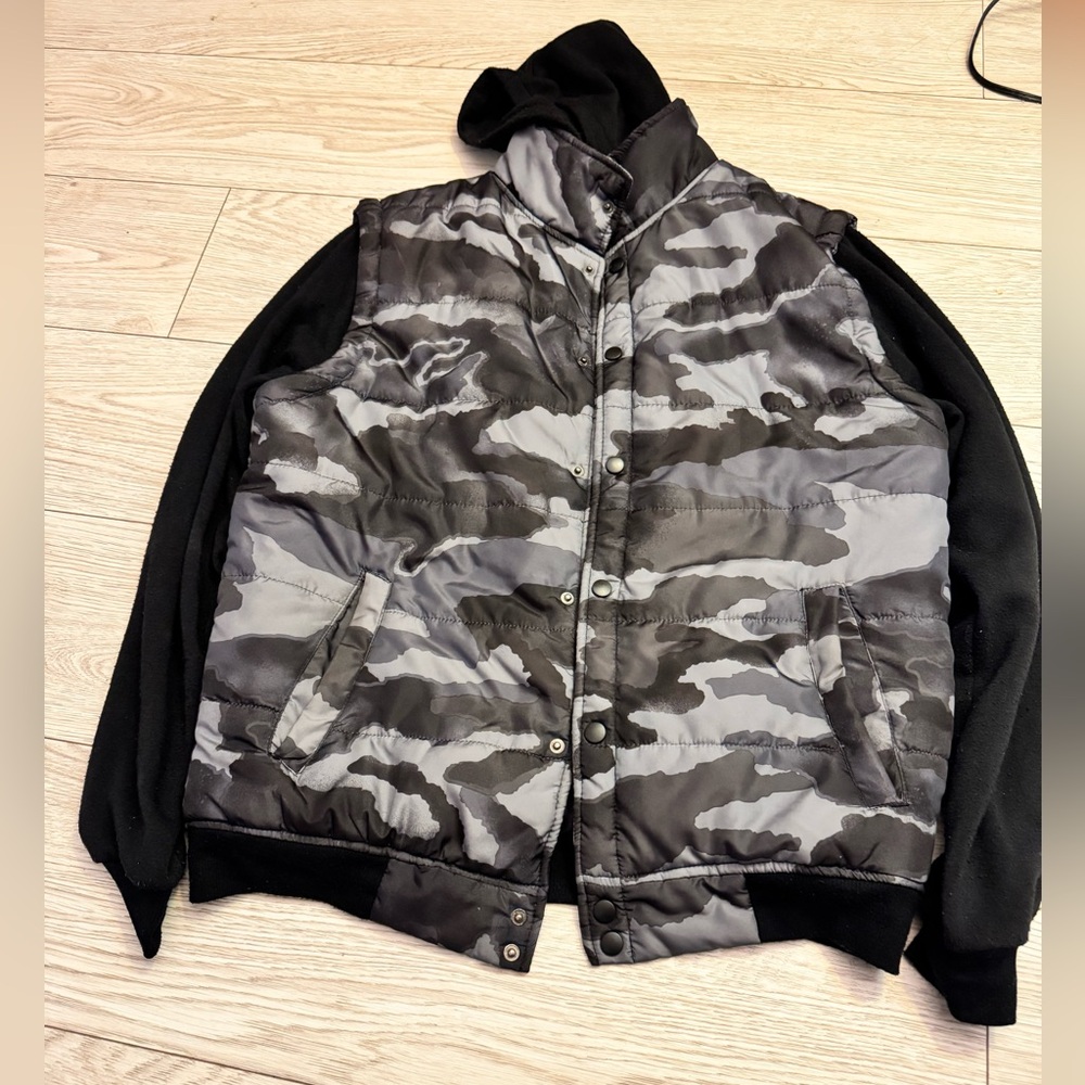 Nice dark camouflage jacket with hoodie